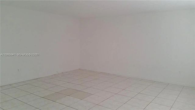4 of 19 - 11840 Ne 19th Drive #27, North Miami, FL