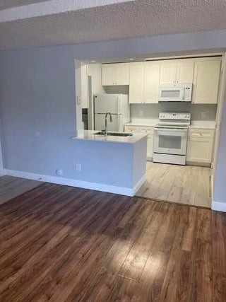 Photo of Listing #B26004802