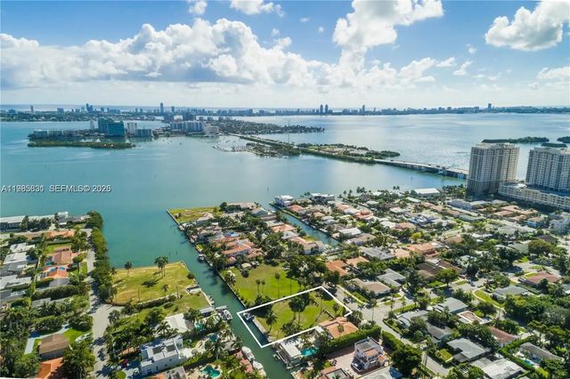 1095 Ne 83rd Street, Miami