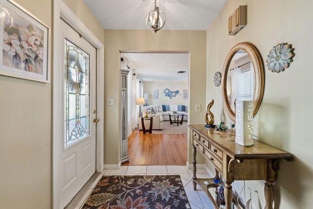 5 of 47 - 4176 Se Fairway Court, Stuart, FL