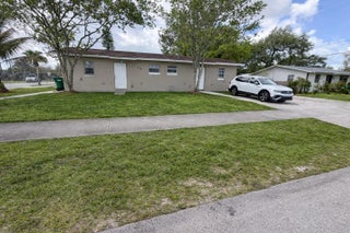 Photo of Listing #B26004360