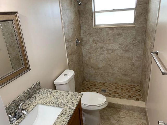 5 of 22 - 8350 Sands Point Boulevard #e202, Tamarac, FL