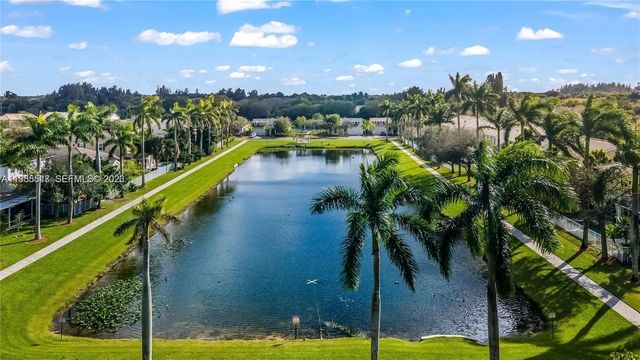 3 of 66 - 6841 N Lakeside Circle N #109-1, Davie, FL