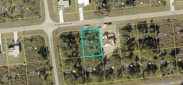 671 Windermere Drive, Lehigh Acres