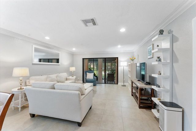 5 of 25 - 9193 Pecky Cypress Lane #6b, Boca Raton, FL