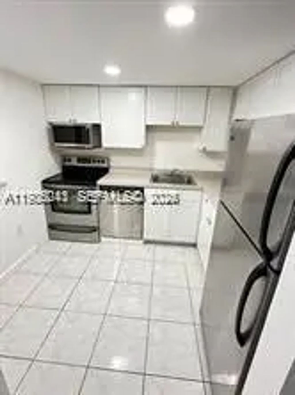 16950 W Dixie Hwy A128 Highway #a128, North Miami Beach