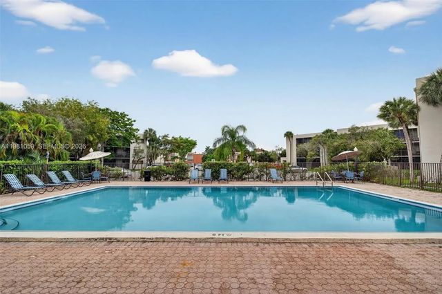 4 of 26 - 8065 Sw 107th Avenue #106, Miami, FL