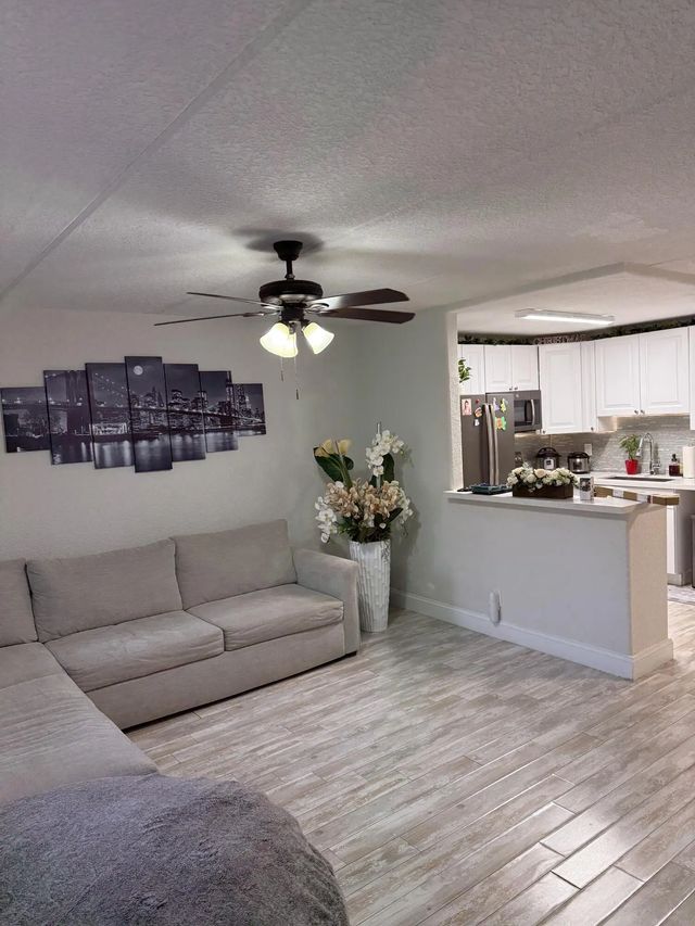 2 of 10 - 2000 Springdale Boulevard #108, Palm Springs, FL