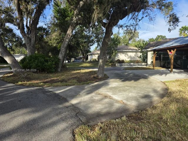 2 of 11 - 3661 Bernice Lane, Sarasota, FL