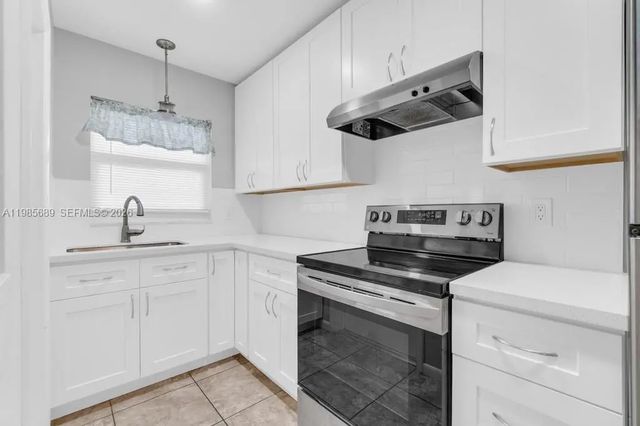 3 of 31 - 5300 Washington Street #j218, Hollywood, FL