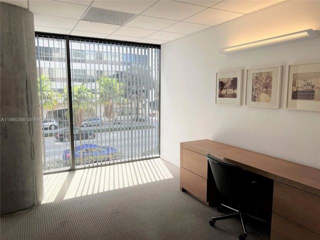 3 of 7 - 2100 Ponce De Leon Boulevard #mezzanine, Coral Gables, FL