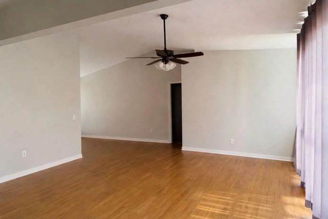 5 of 11 - 901 Sw Gaitor Avenue, Port St. Lucie, FL