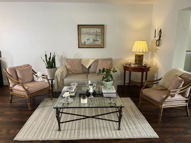 2638 Gately Drive E #112, West Palm Beach