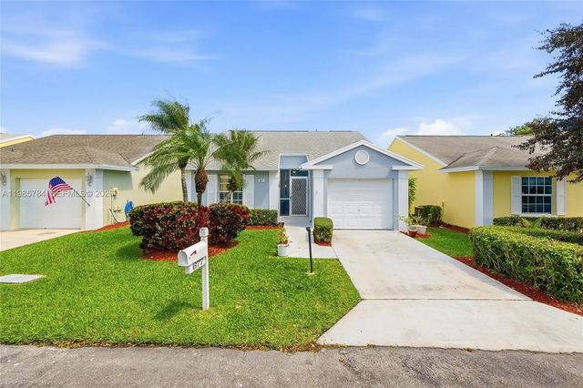 677 Se 22nd Drive, Homestead