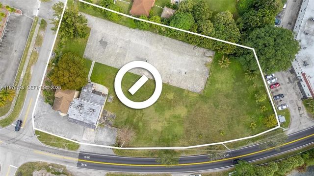 5 of 11 - 15343 Nw 2nd Avenue, Miami, FL