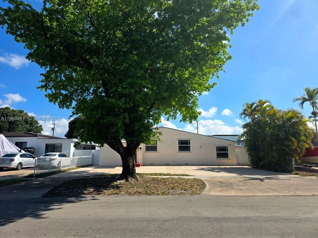 2 of 30 - 210 E 59th Street, Hialeah, FL