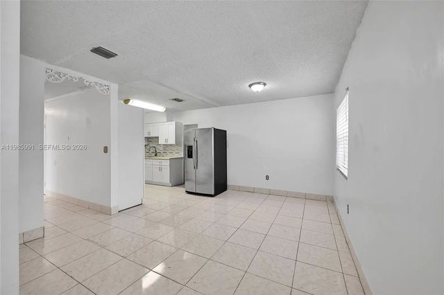3 of 30 - 210 E 59th Street, Hialeah, FL