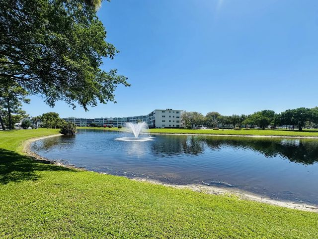 310 Grantham A, Deerfield Beach