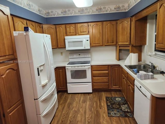 690 Nw 19th Street, Homestead
