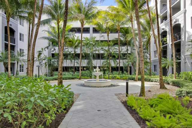 1660 Renaissance Commons Boulevard #2118, Boynton Beach
