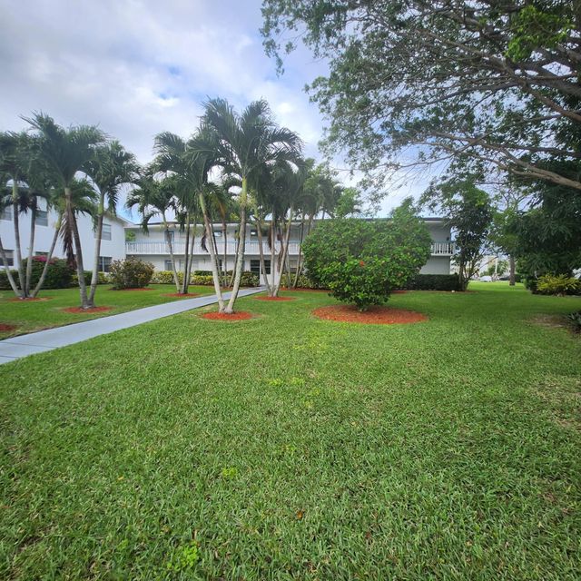 2 of 25 - 643  Durham W, Deerfield Beach, FL