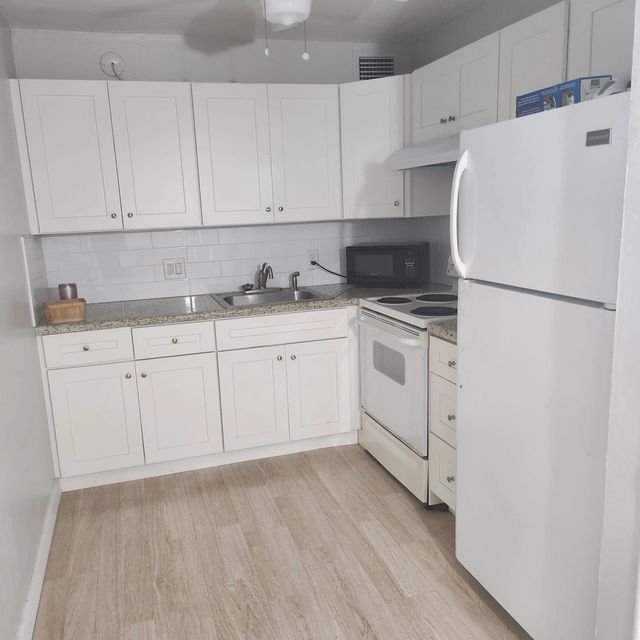 5 of 25 - 643  Durham W, Deerfield Beach, FL