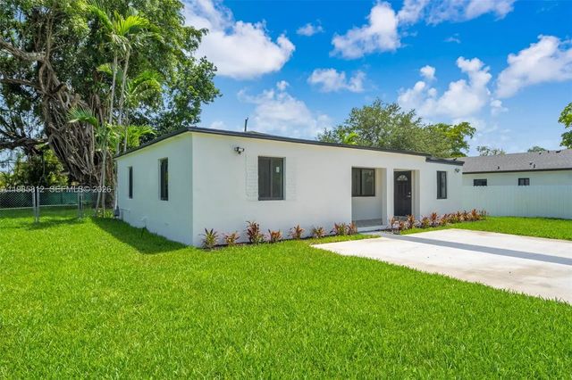 1010 Ne 140th Street, North Miami