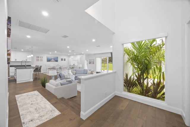 Photo of Listing #B26004808