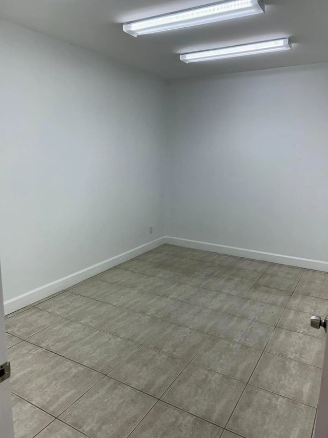 5 of 13 - 1746 Sw Biltmore Street #1746, , FL