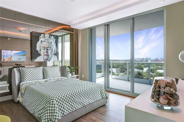 2627 S Bayshore Drive #1408, Miami
