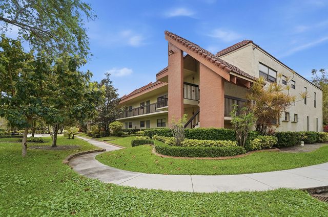 1774 Hammock Boulevard #118, Coconut Creek
