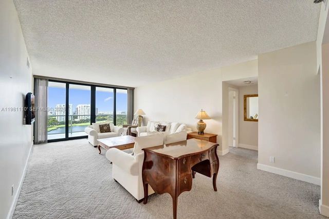 3 of 66 - 20281 E Country Club Drive #1703, Aventura, FL