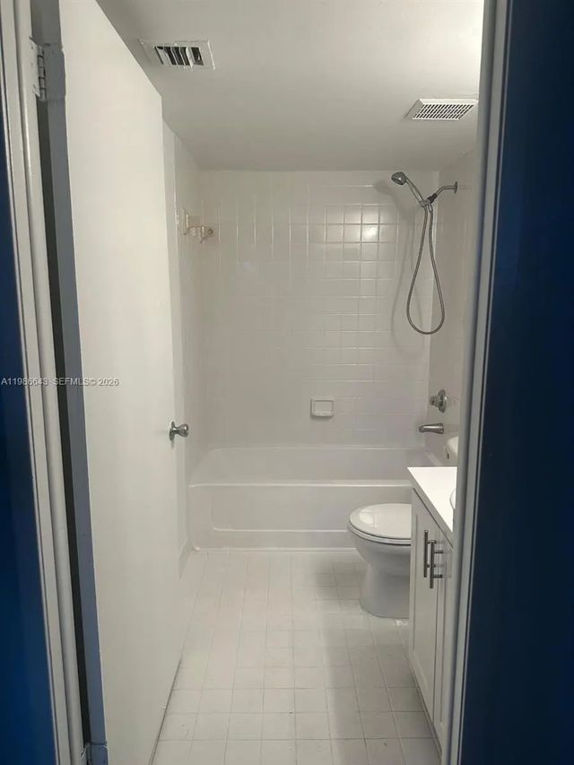 3 of 28 - 9777 Nob Hill Court #9777, Sunrise, FL