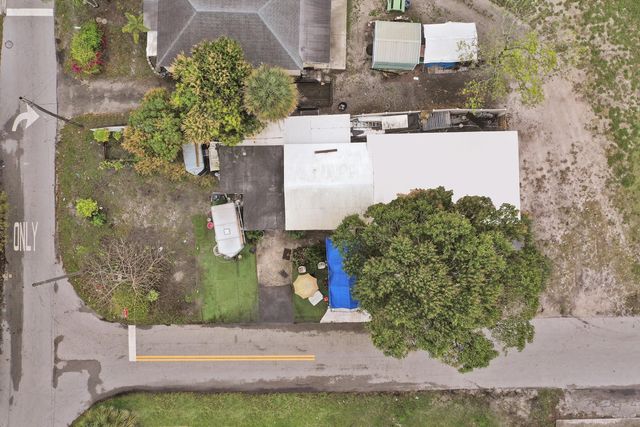 3 of 15 - 630 Nw 15th Avenue, Pompano Beach, FL