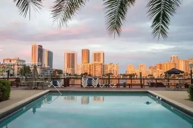 462 Golden Isles Drive #202, Hallandale Beach