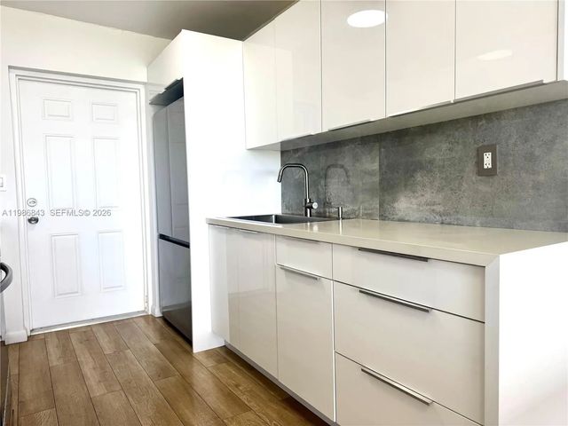 3 of 26 - 16850 S Glades Drive #8c, North Miami Beach, FL