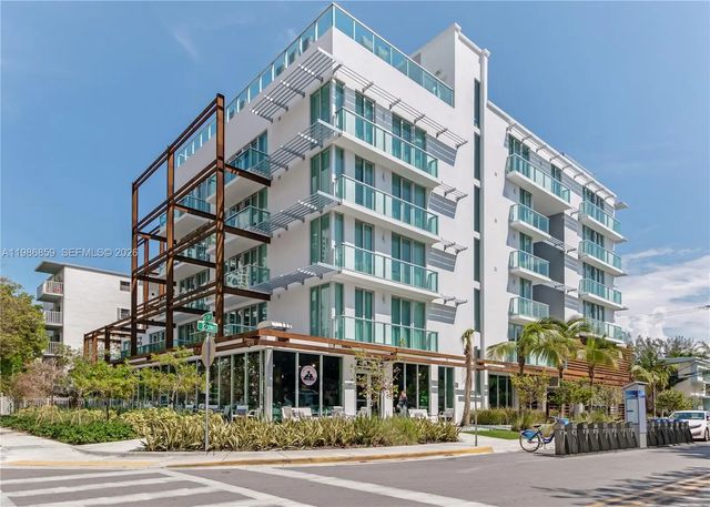 1215 West Avenue #402, Miami Beach