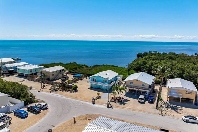 6501 Oceanview Avenue, Marathon
