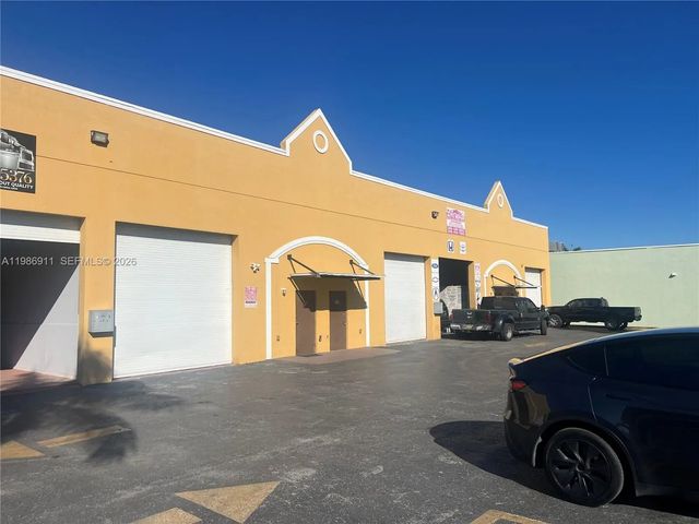 238 Nw 9th Avenue #2, Homestead