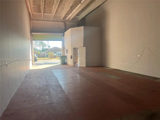 5 of 19 - 238 Nw 9th Avenue #2, Homestead, FL