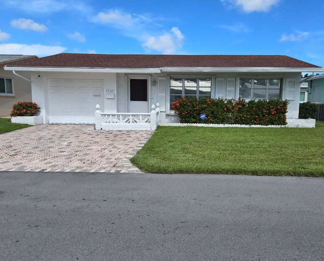 2 of 28 - 4504 Nw 43rd Terrace, Tamarac, FL