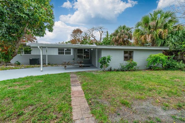 904 Se 16th Street, Stuart