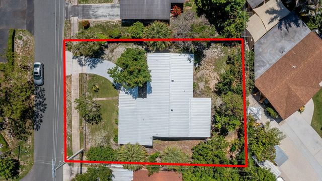 5 of 29 - 904 Se 16th Street, Stuart, FL
