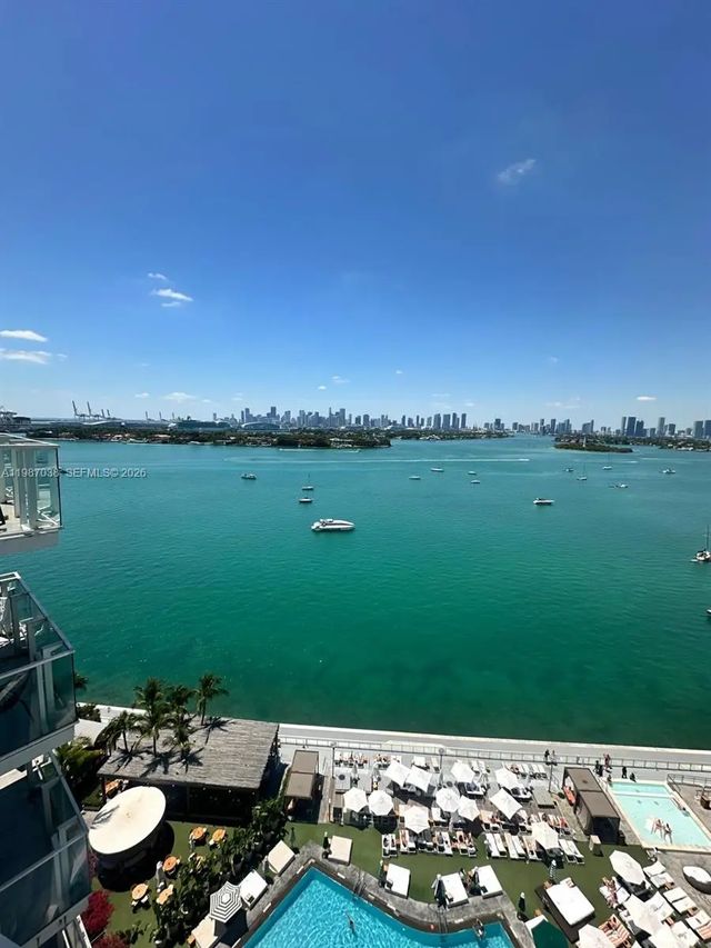 2 of 9 - 1100 West Avenue #1606, Miami Beach, FL
