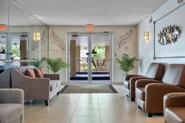 5 of 22 - 6700 Cypress Road #409, Plantation, FL