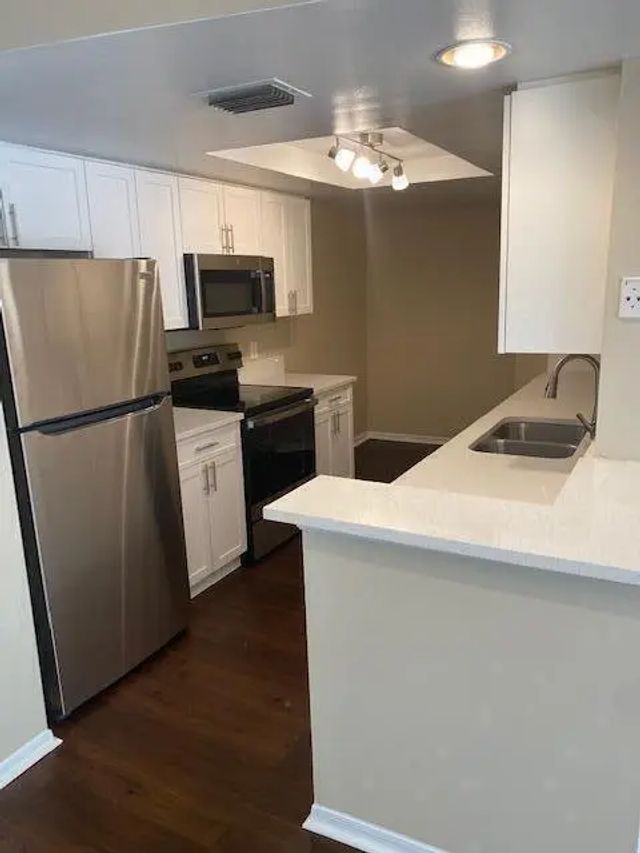 2 of 11 - 4197 N Haverhill Road #209, West Palm Beach, FL