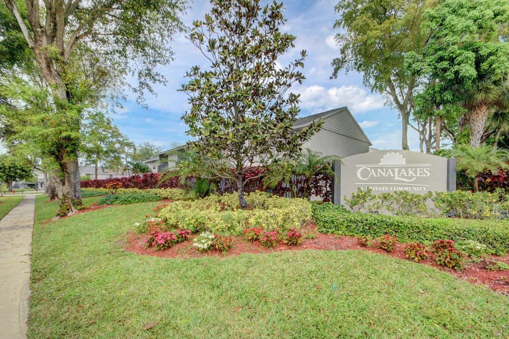 1506 Wharf Lane, Greenacres
