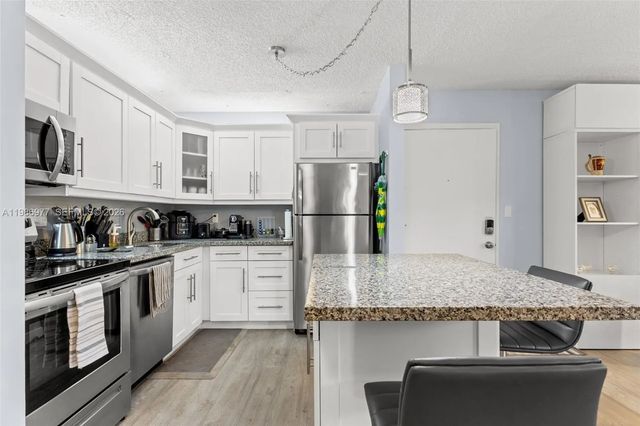 4 of 20 - 10709 W Clairmont Circle #111, Tamarac, FL