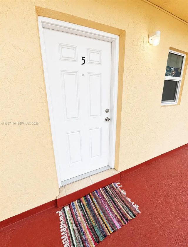 3 of 10 - 4050 Nw 135th Street #5-1, Opa-Locka, FL