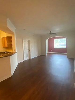 Photo of Listing #B26005469